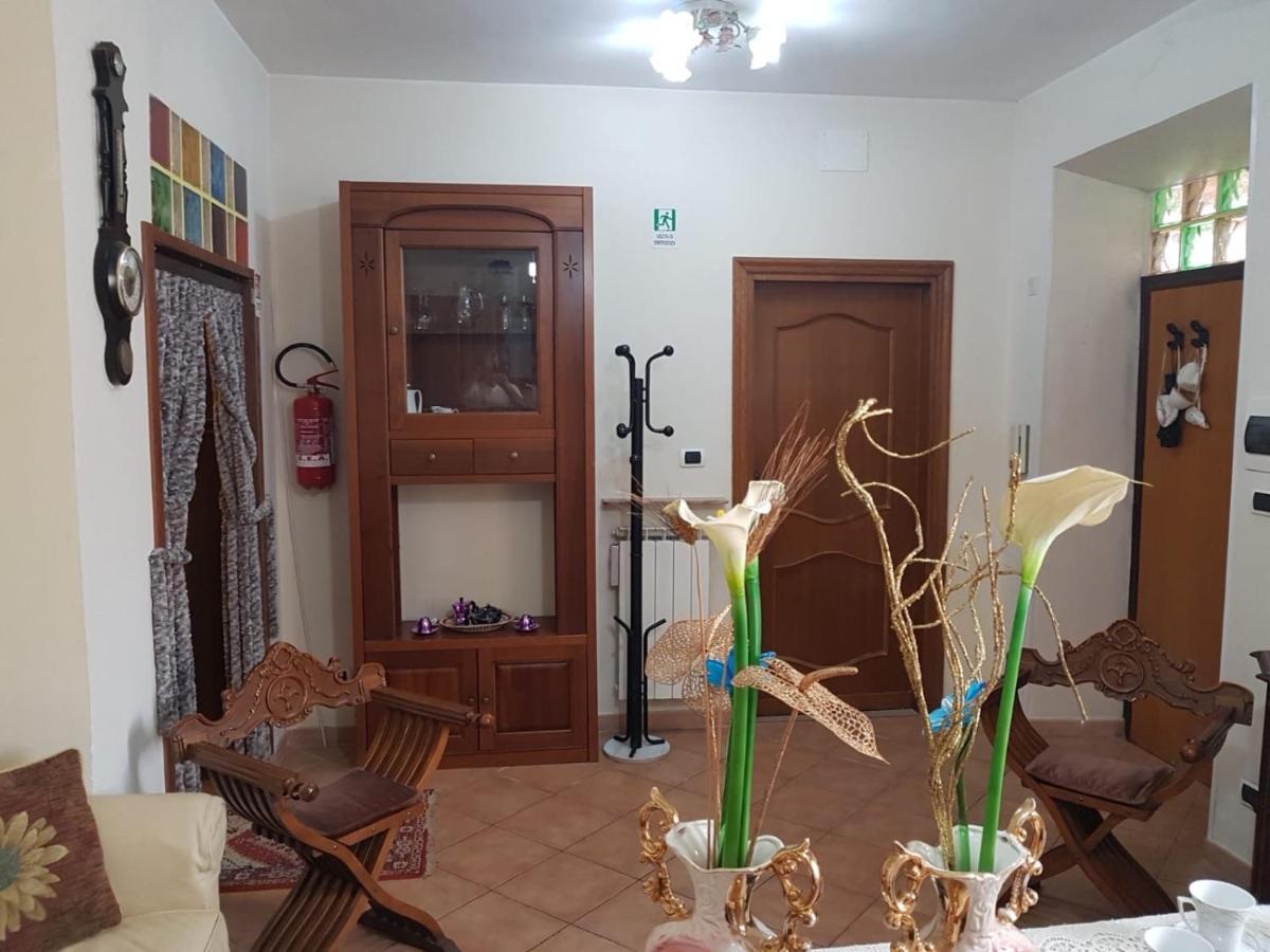 Apartmán Vecchia Dimora Marino Exteriér fotografie